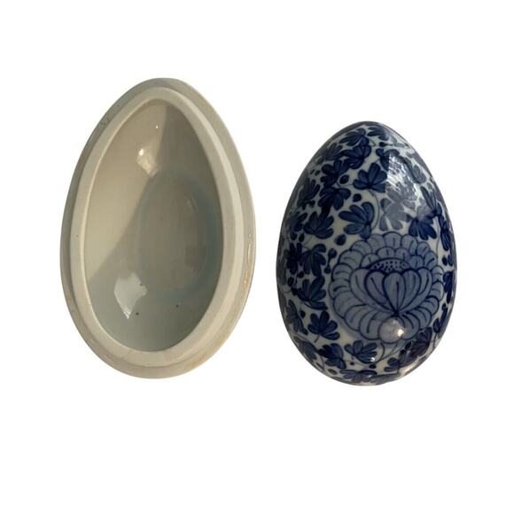 Porcelain Egg Trinket Box Dish Hand Painted Blue White Lotus Flower Asian Taiwan - Picture 6 of 11
